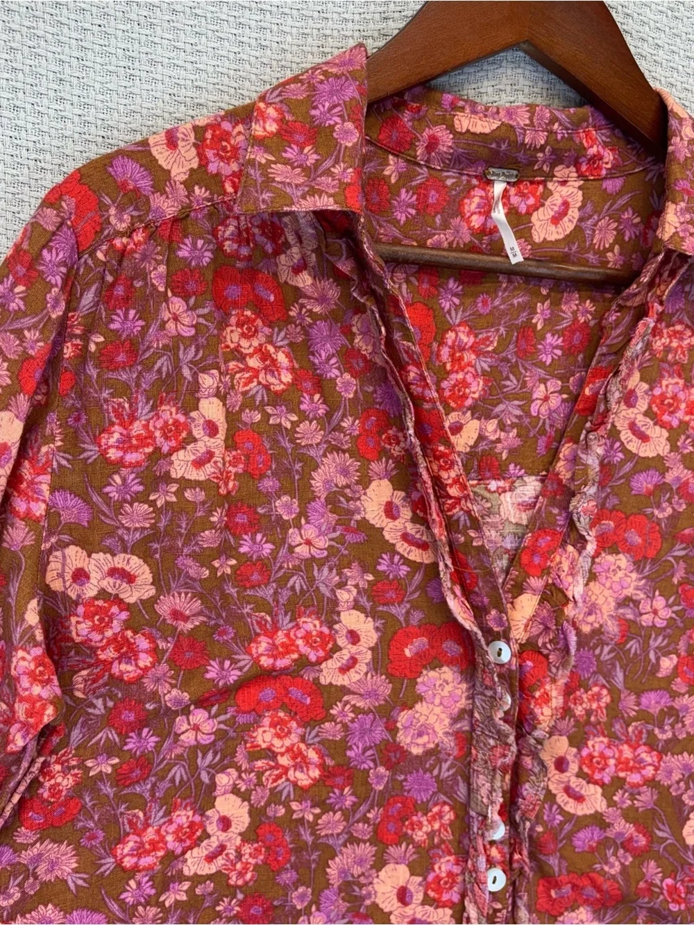 Free People Wild Gardenia Pink Floral Button Up Shirt Med Boho Cotton Ruffles